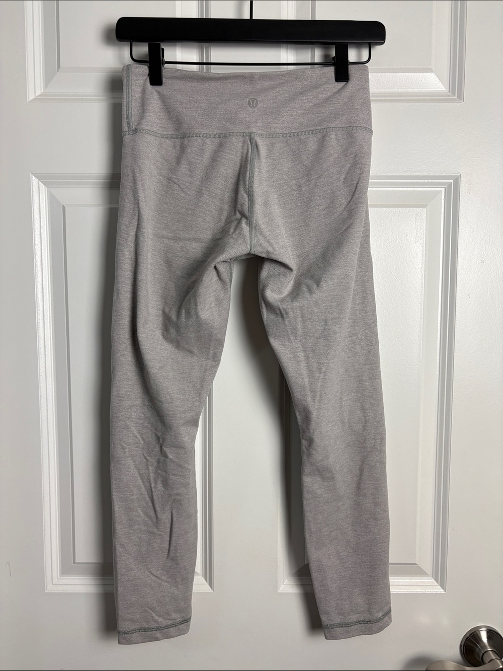 Lululemon wunder under Light Gray Women's Active Leggings